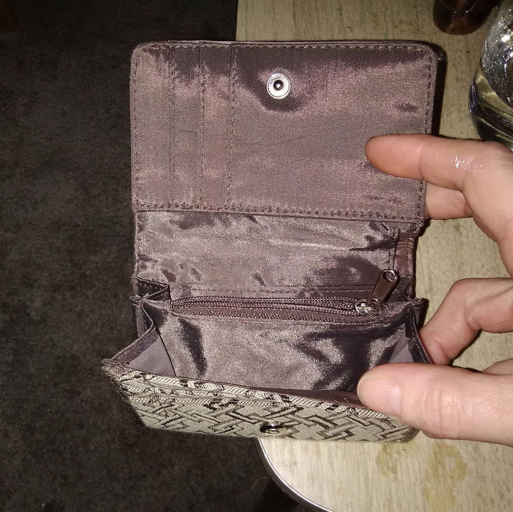 Wallet - Picture 2 of 3